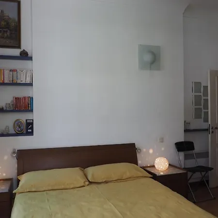 Charming In Central Apartment *